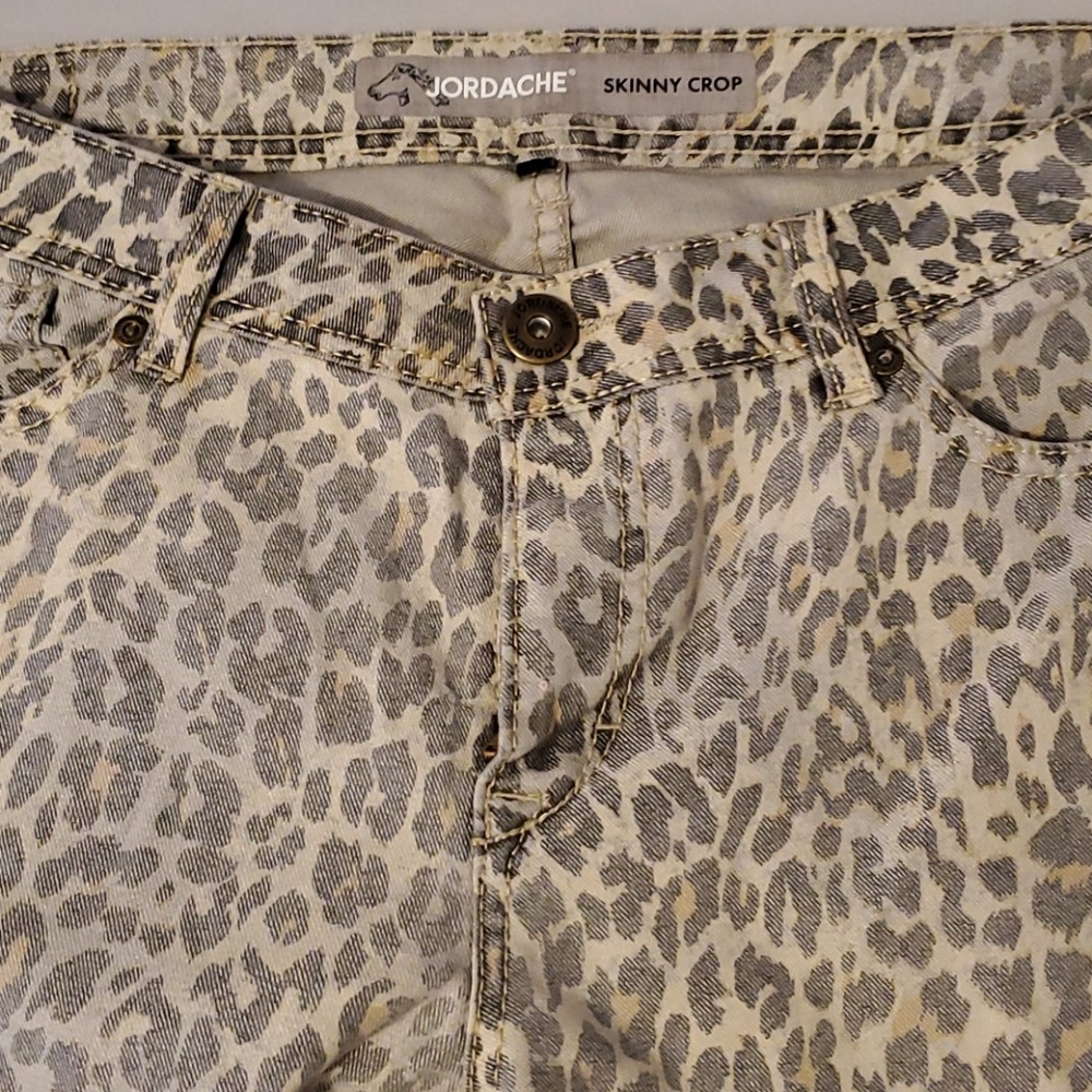 Jordache skinny crop jeans